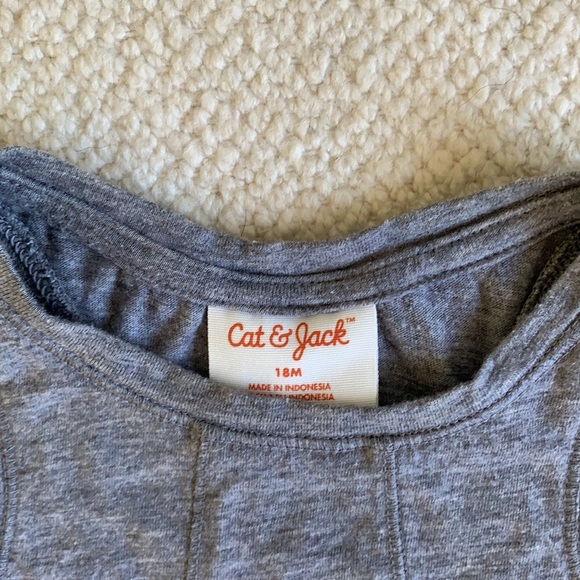 3/$8 - Cat & Jack Swing Tank - Picture 2 of 3